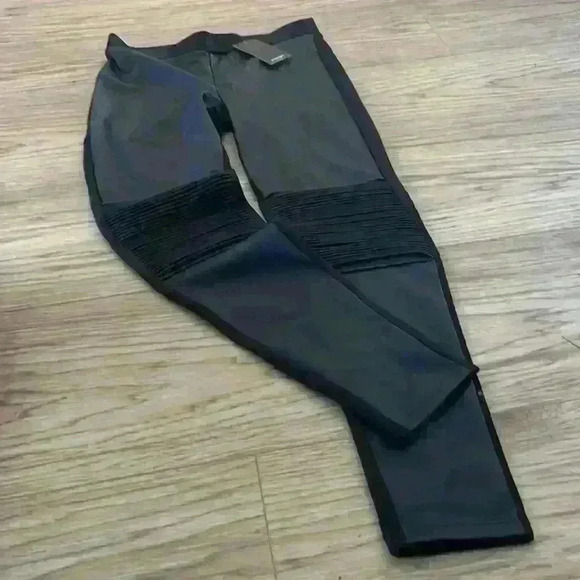 Mango Faux Leather Front with Ruched Knees Size Medium NWT  - Picture 3 of 6